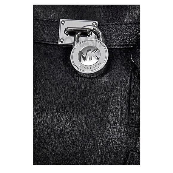 Michael Kors Purse - Picture 5 of 12